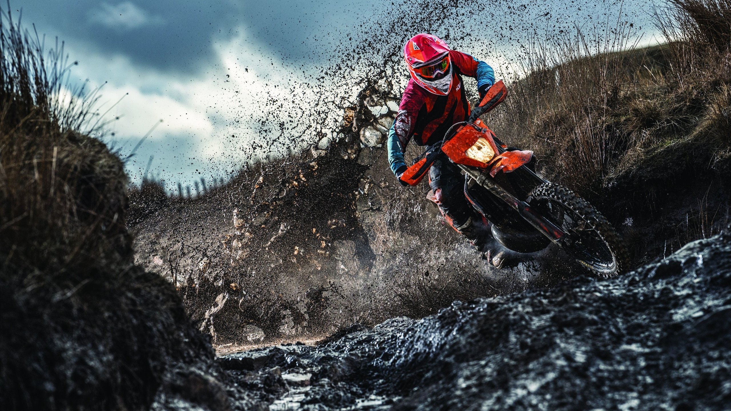 《电竞“潜规则”揭秘：行业内鲜为人知的内幕》，细说电竞